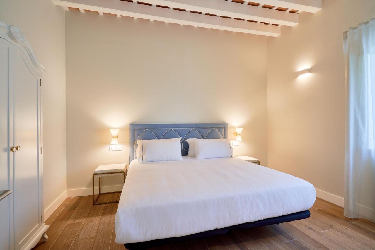 Tandem Palacio Veedor De Galeras Suites Cádiz Exterior foto