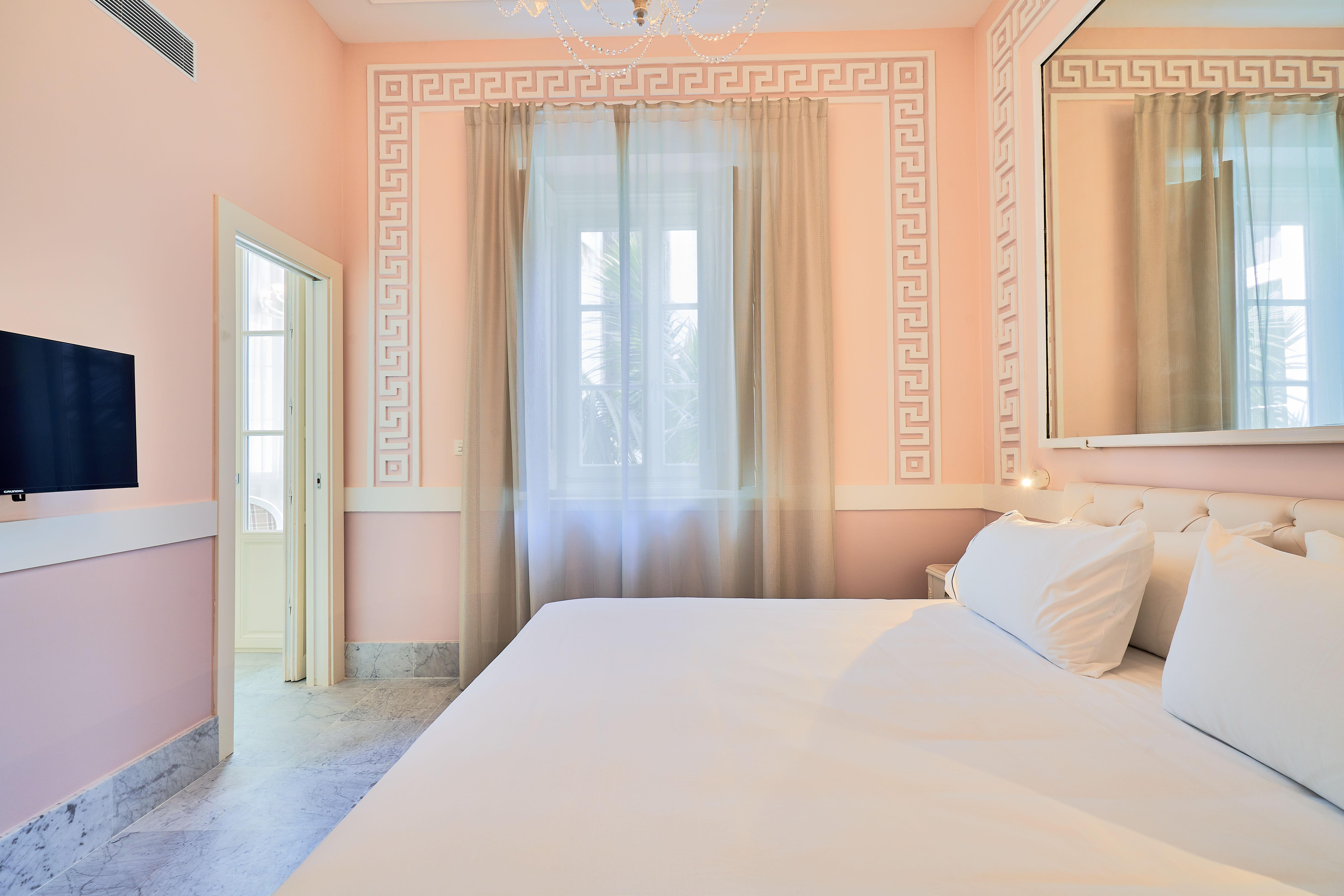 Tandem Palacio Veedor De Galeras Suites Cádiz Exterior foto